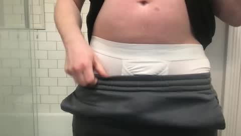 Snapshot of milkitdaddy chatting on 01.28.25 milkitdaddy online show from 01.28.25