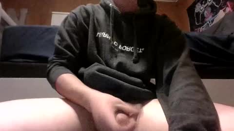 Snapshot of milkking420 chatting on 11.03.25 milkking420 online show from 11.03.25