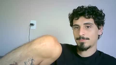 Snapshot of milkoffee chatting on 12.03.24 milkoffee online show from 12.03.24