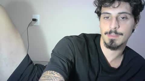 Snapshot of milkoffee chatting on 12.08.24 milkoffee online show from 12.08.24