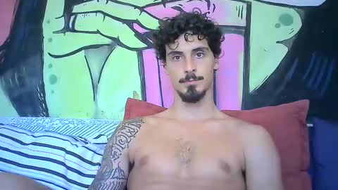 Snapshot of milkoffee chatting on 03.06.25 milkoffee online show from 03.06.25