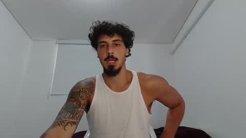 Snapshot of milkoffee chatting on 02.28.26 milkoffee online show from 02.28.26