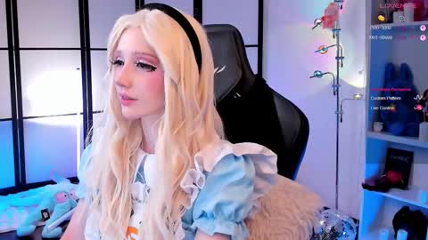 milky cute online show from 02.06.26