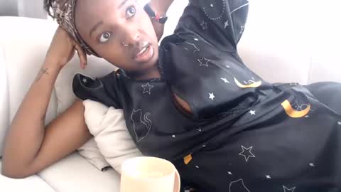 milla_armani online show from 06.21.26