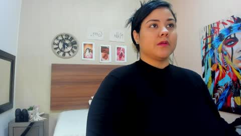 Milla Grey  online show from 06.02.26