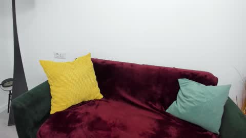 Millanna online show from 09.20.25