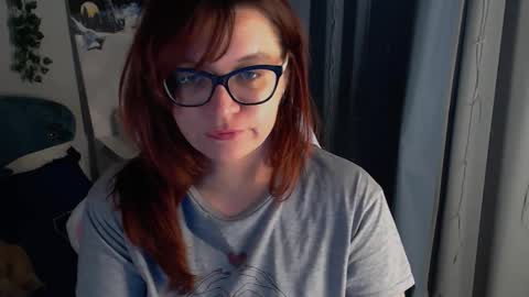 Snapshot of millapoolys chatting on 11.01.25 Milla online show from 11.01.25