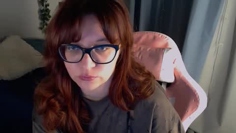 Snapshot of millapoolys chatting on 11.04.25 Milla online show from 11.04.25