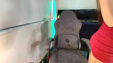 Snapshot of milli_sweets chatting on 10.04.25 Milli sweets online show from 10.04.25