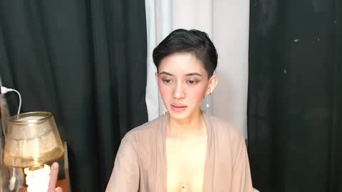 Snapshot of millie_fox21 chatting on 01.17.26 Im Milliedont forget to follow me online show from 01.17.26