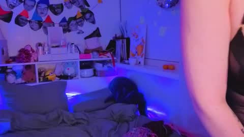 Millie online show from 12.18.25