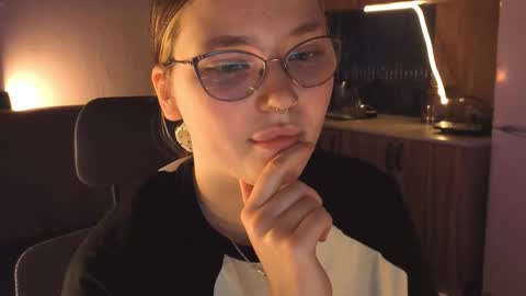 Millie online show from 02.19.26