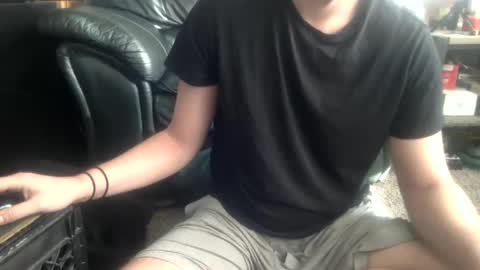 Snapshot of millionsmcgee chatting on 02.11.25 Millions online show from 02.11.25