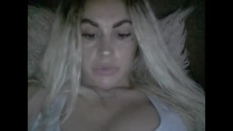 millisa13 online show from 10.19.25