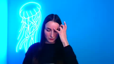 Snapshot of milly_liss chatting on 12.25.24 Milly online show from 12.25.24