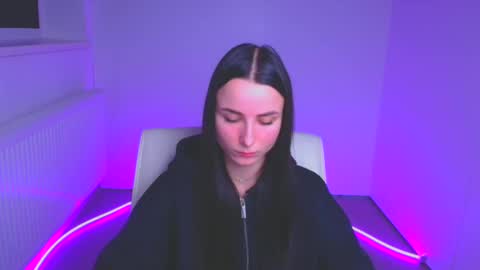 Snapshot of milly_liss chatting on 01.22.25 Milly online show from 01.22.25