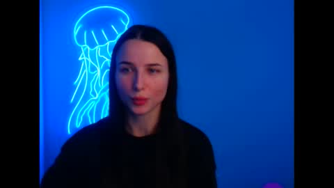 Snapshot of milly_liss chatting on 02.14.25 Milly online show from 02.14.25