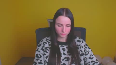 Snapshot of milly_liss chatting on 02.24.25 Milly online show from 02.24.25