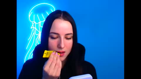 Snapshot of milly_liss chatting on 03.05.25 Milly online show from 03.05.25