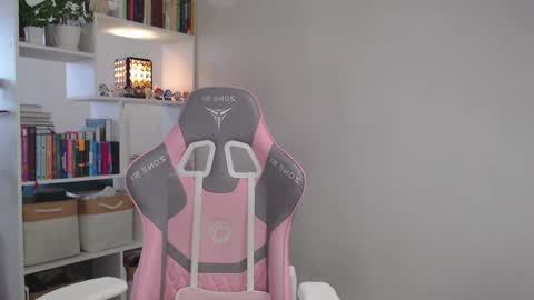 Milly online show from 12.09.24