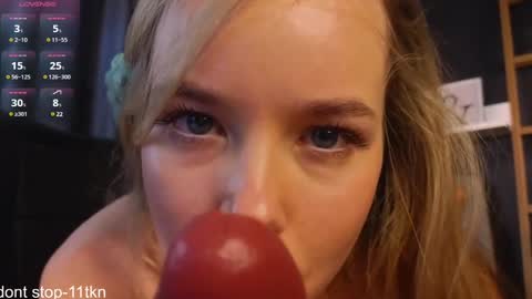 Snapshot of milly_shy chatting on 01.09.25 Milly online show from 01.09.25