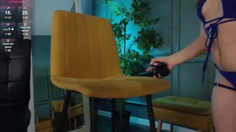 Snapshot of milly_shy chatting on 01.24.25 Milly online show from 01.24.25