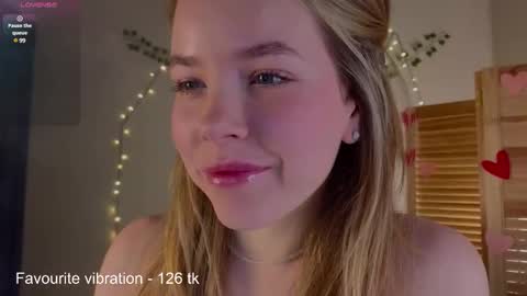 Snapshot of milly_shy chatting on 02.24.25 Milly online show from 02.24.25