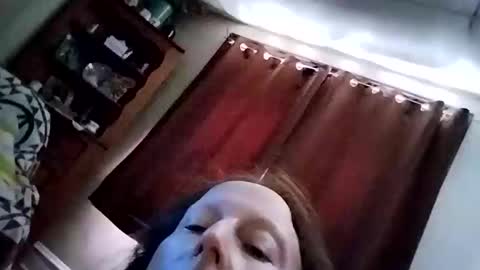 Snapshot of miloanj chatting on 04.20.26 miloanj online show from 04.20.26