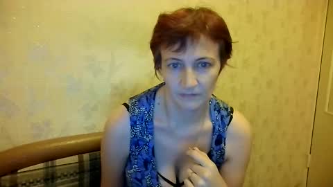 MilodyXLoveX online show from 10.12.25