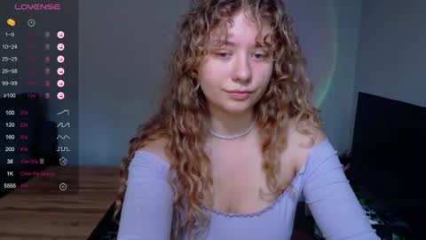 Snapshot of milounee chatting on 07.11.26 milounee online show from 07.11.26