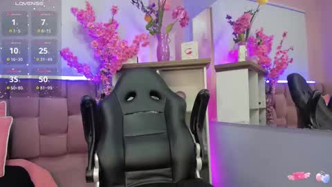  Milu Belucci  online show from 09.19.25