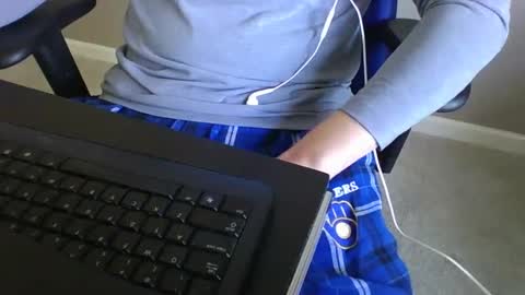 Snapshot of milwaukeebadger24 chatting on 01.24.25 milwaukeebadger24 online show from 01.24.25