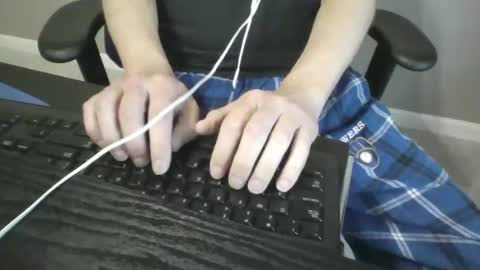 Snapshot of milwaukeebadger24 chatting on 10.22.25 milwaukeebadger24 online show from 10.22.25