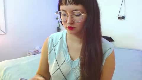 mily_baker online show from 12.02.24