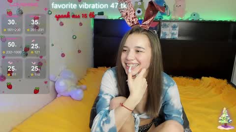 Snapshot of milyamess chatting on 01.02.25 Emily online show from 01.02.25