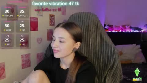 Snapshot of milyamess chatting on 05.26.26 Emily online show from 05.26.26