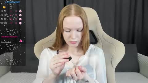 Milena and Jasper online show from 12.22.25