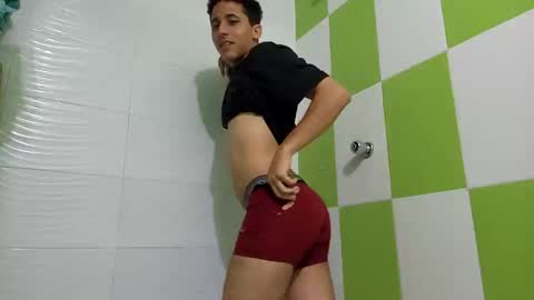 mimachotede20 online show from 04.18.26