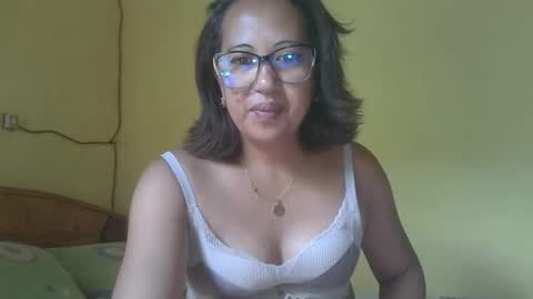 Snapshot of mimisou513 chatting on 10.18.25 misou online show from 10.18.25