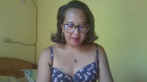 Snapshot of mimisou513 chatting on 10.28.25 misou online show from 10.28.25