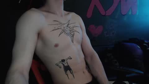 Max online show from 02.08.26