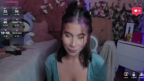 Snapshot of minami_nakamura chatting on 09.21.25 minami_nakamura online show from 09.21.25