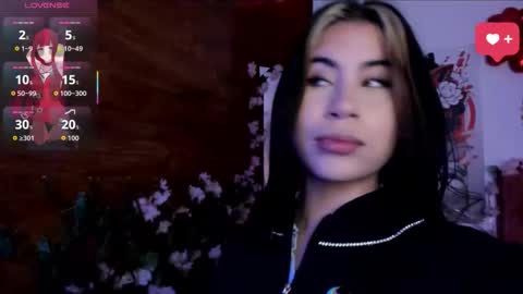 Snapshot of minami_nakamura chatting on 11.09.25 minami_nakamura online show from 11.09.25