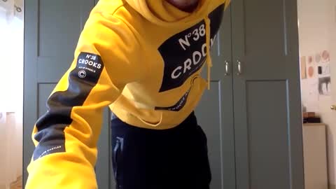 Snapshot of mince_alors chatting on 11.27.25 mince_alors online show from 11.27.25