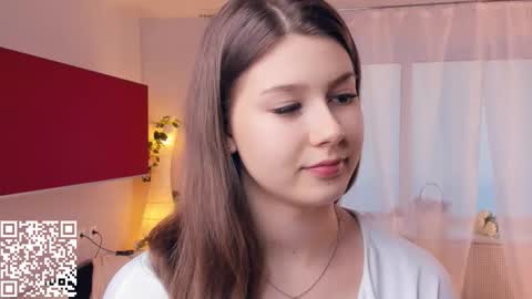 Snapshot of minditrelles chatting on 10.23.25 Mindi online show from 10.23.25