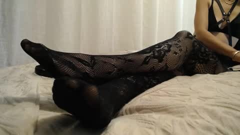 mindyourmanners_ online show from 10.10.25