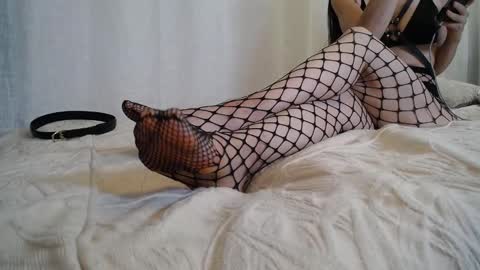 mindyourmanners_ online show from 10.12.25