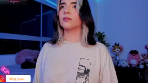 My name is Fer Nice to meet you  give it a thumbs up please its important online show from 02.11.25