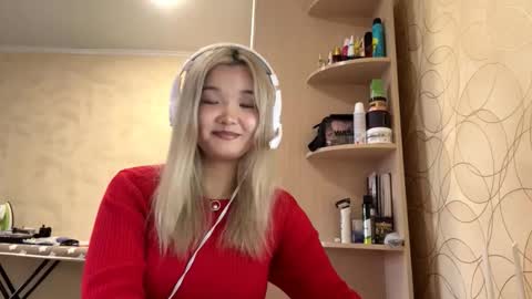 Kate online show from 09.20.25