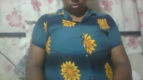 Minie4Tina online show from 12.19.24